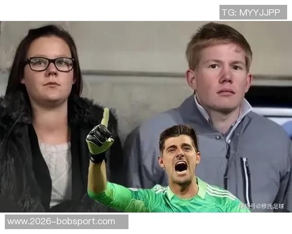 妻子社交媒体分享与库尔图瓦游戏夜照片展现休闲时光的乐趣