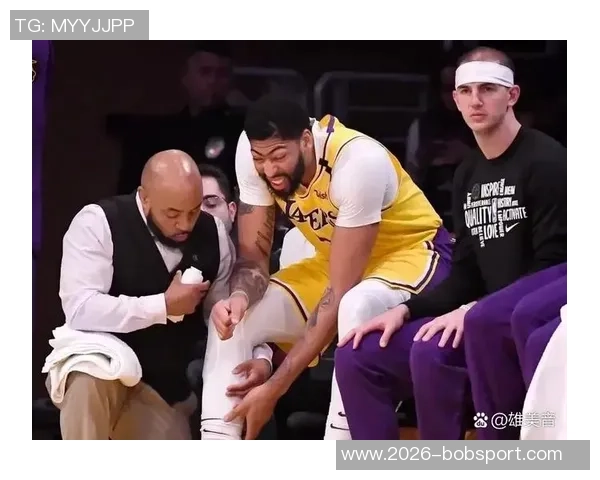 安东尼戴维斯左小腿轻微拉伤官方宣布将缺席至少两场比赛 安东尼戴维斯左小腿轻微拉伤官方宣布将缺席至少两场比赛