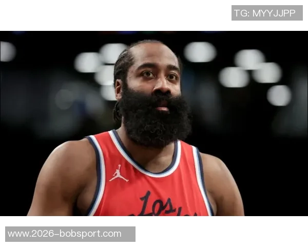 哈登下半场状态低迷全场仅得20分表现令人失望 哈登下半场状态低迷全场仅得20分表现令人失望